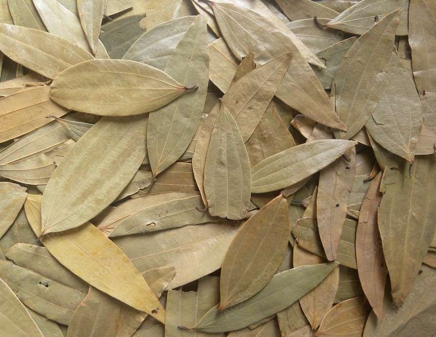 Bay Leaf (Tej Patta)